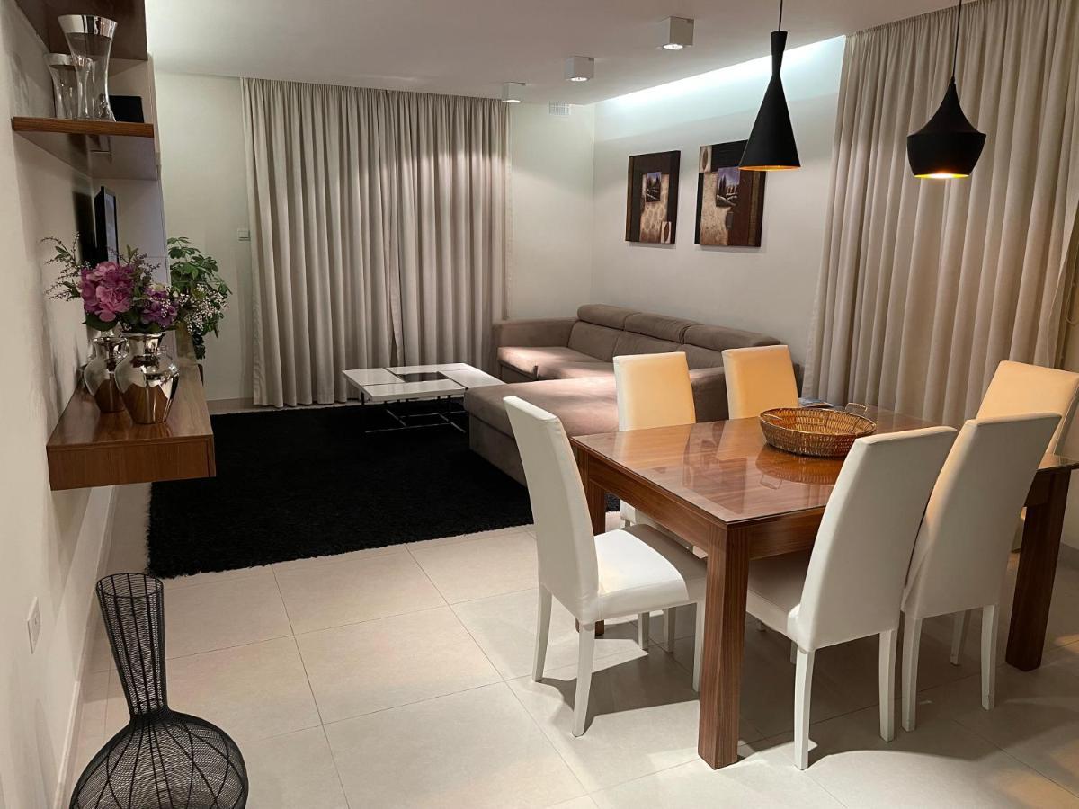 Deluxe Apartment With Pool In The Heart Of St Pauls Bay St. Paul's Bay Exterior foto